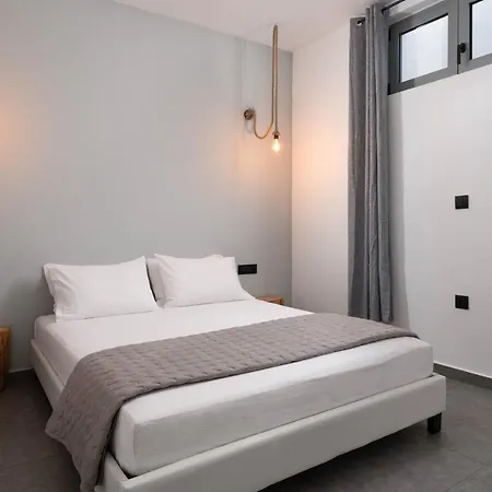 Southrock * Lakhania