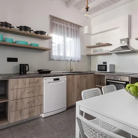 Southrock Villa Lakhania