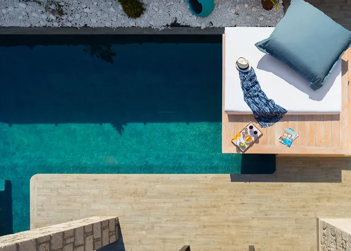 Southrock 라카니아